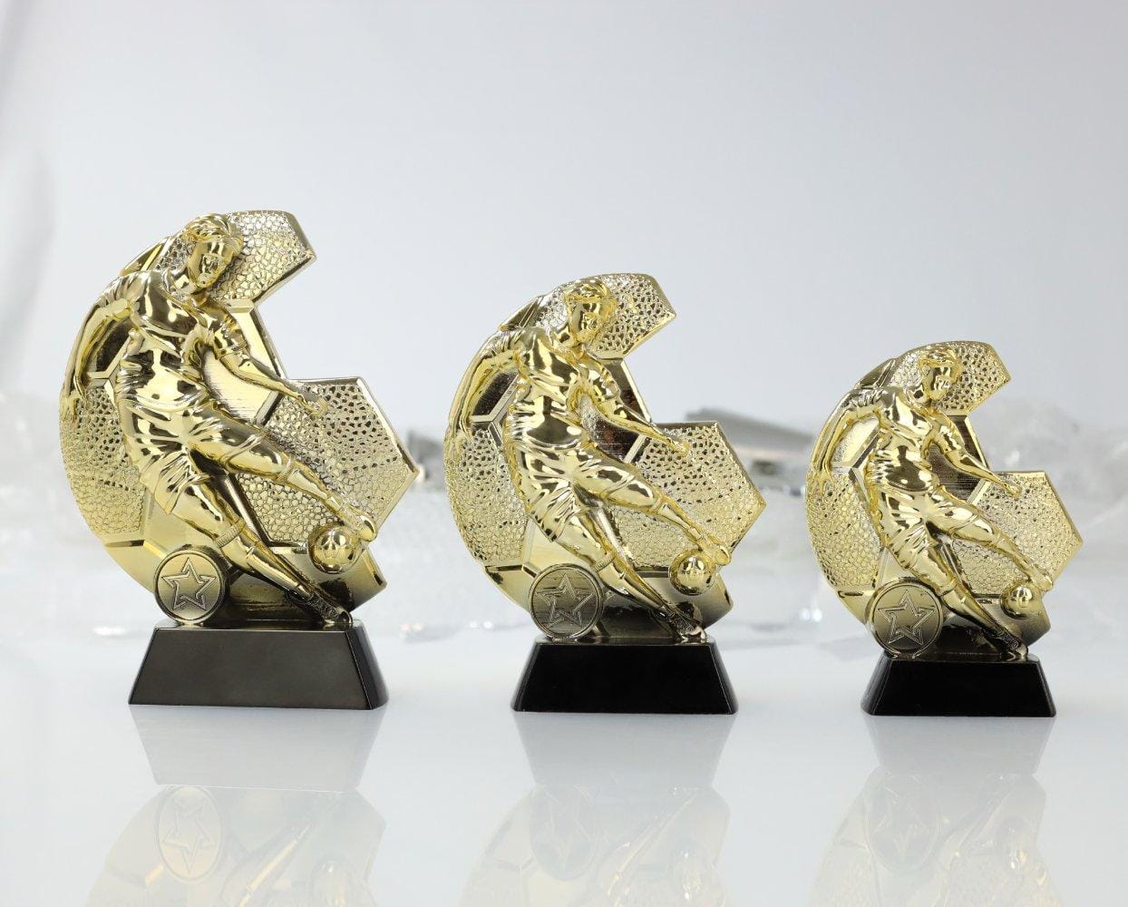 igurka-plastikowa-pilka-nozna-zawodnik 2